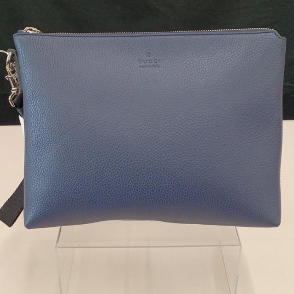 GUCCI Cosmopolis Second Bag Clutch Color Navy w/ Gucci Dust bag